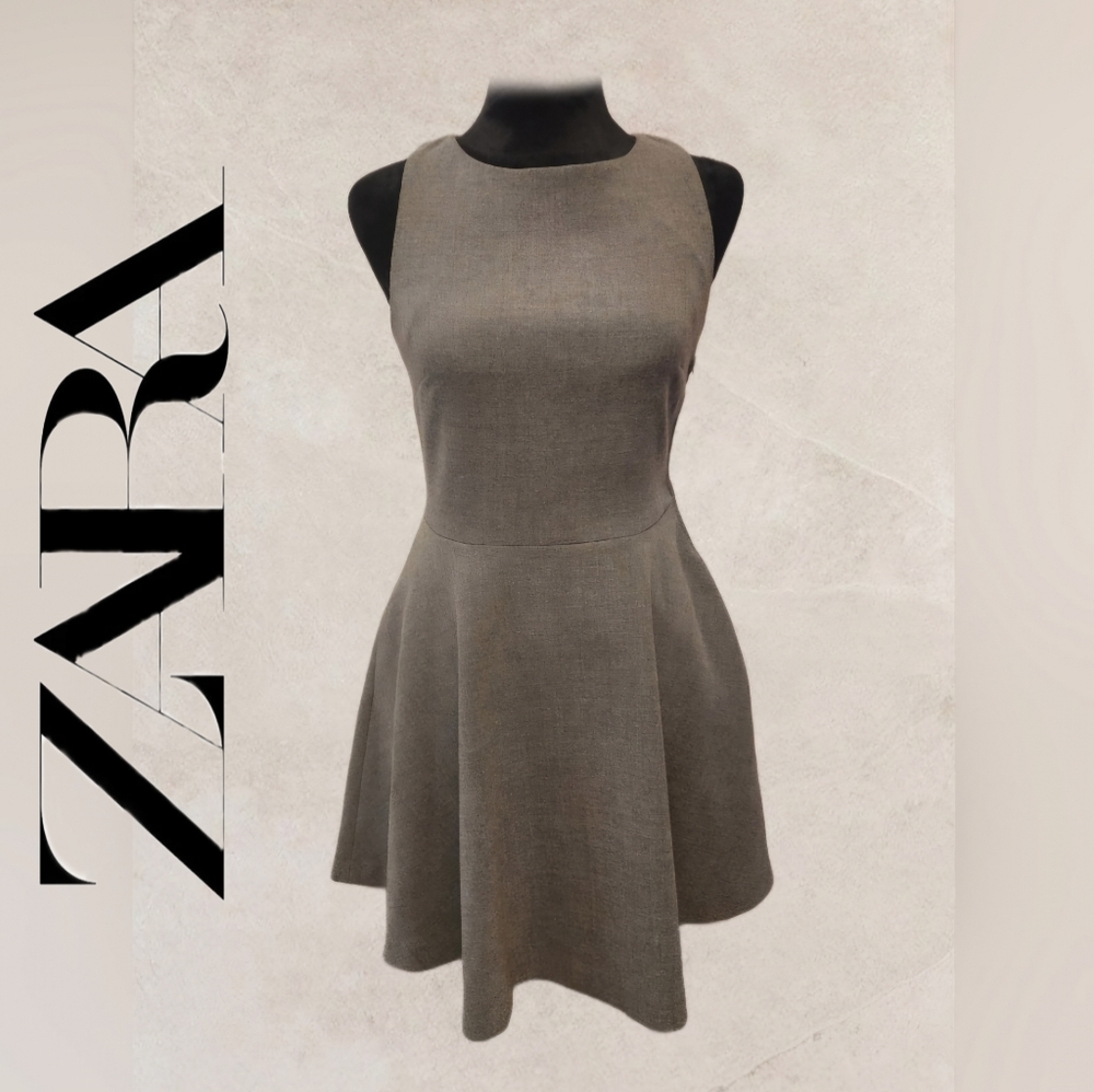 TRF Zara Gray Heavy Knit Sleeveless Skater Dress Size Medium (C34)